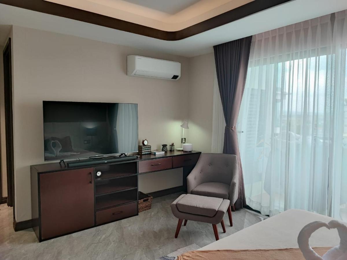 One Euphoria Prime Suite Hotel Angeles Kültér fotó